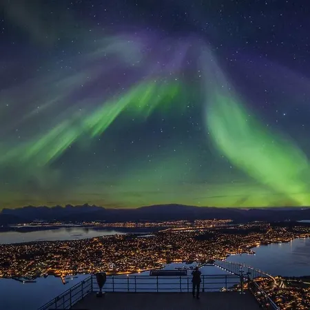 Arctic Penthouse I Free Parking Lejlighed